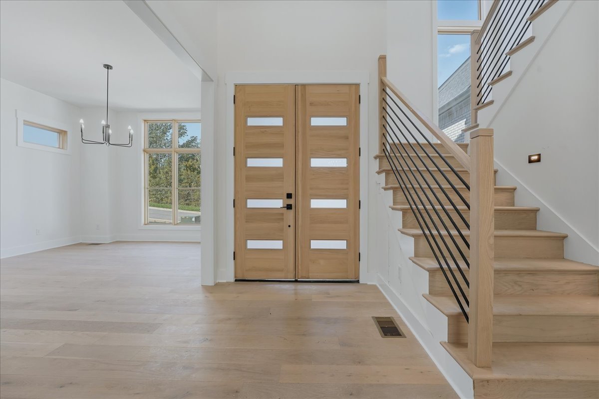 07-Shine-Media-795-Summit-Oaks-Court-07