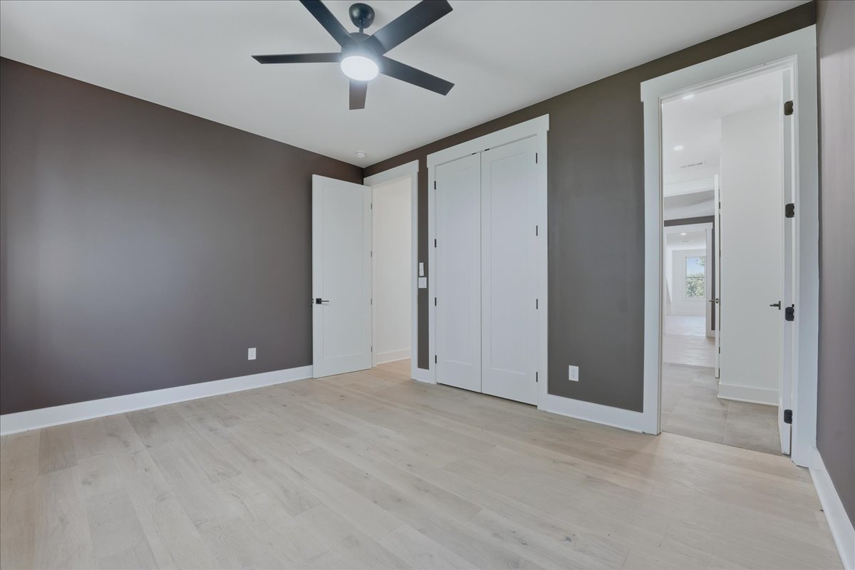 49-Shine Media 795 Summit Oaks Court-49