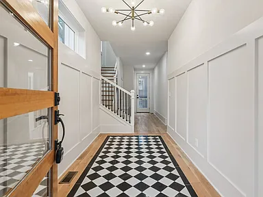 6595db2bfaaed196ba4638c09ad4044a-cc_ft_384