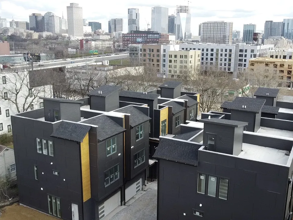 828967b7646c852abf3bea2d9183053d-cc_ft_960