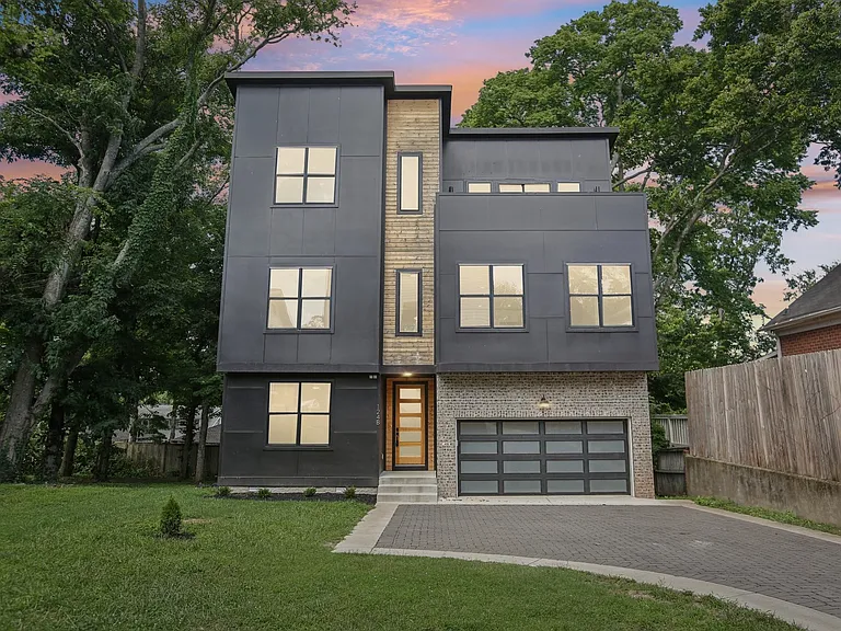 e2510a392bd71faff1503bc8e5ef20e1-cc_ft_768